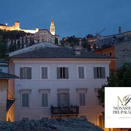 Monastero Del Palazzo Casa Vacanze สโปเลโต ภายนอก รูปภาพ