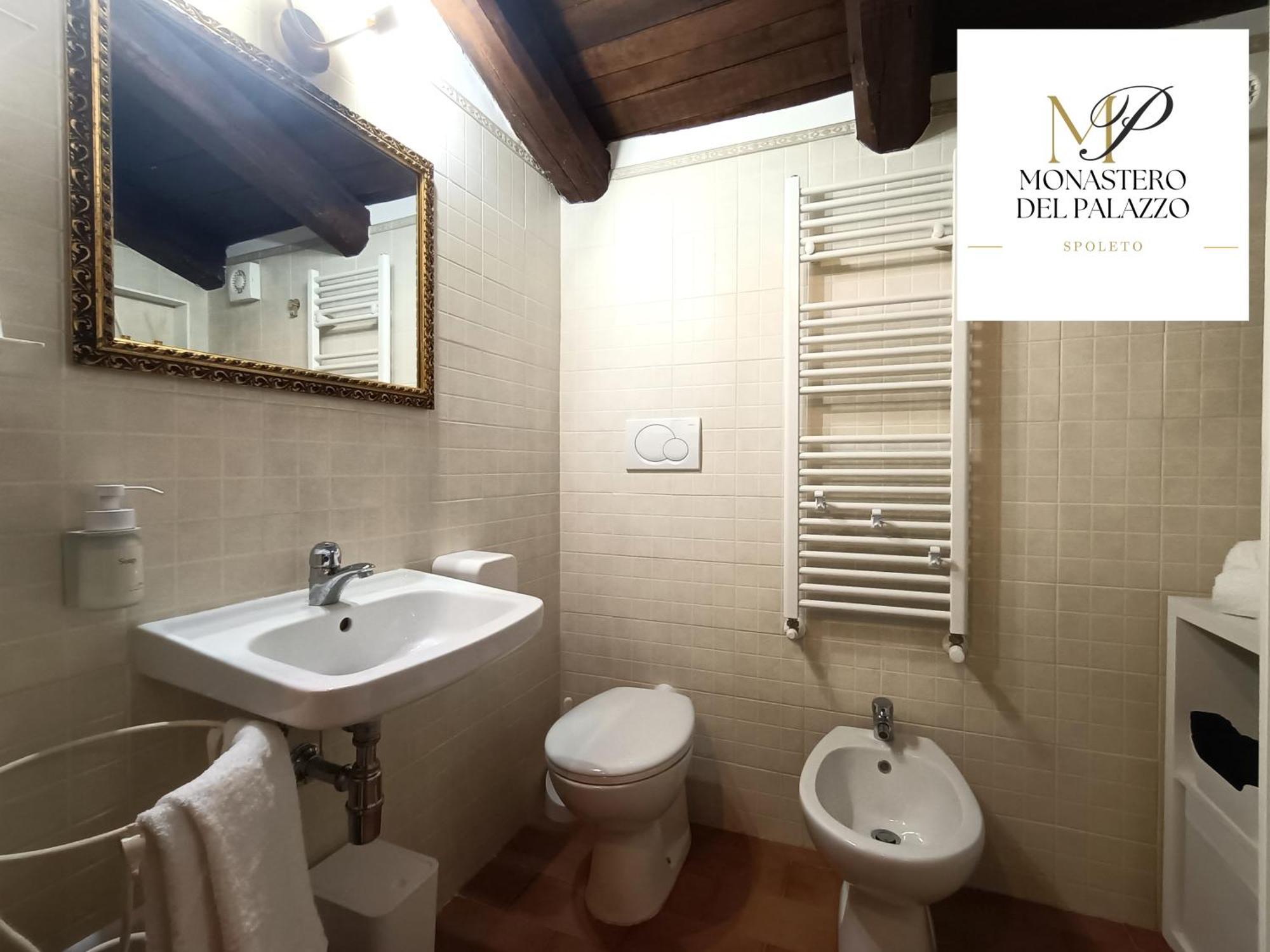 Monastero Del Palazzo Casa Vacanze สโปเลโต ภายนอก รูปภาพ